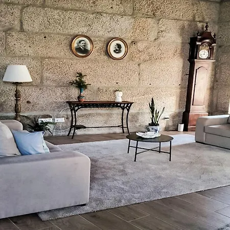 Hébergement de vacances Picturesque With Private Pool By Interhome