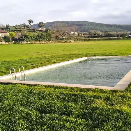 Hébergement de vacances Picturesque With Private Pool By Interhome